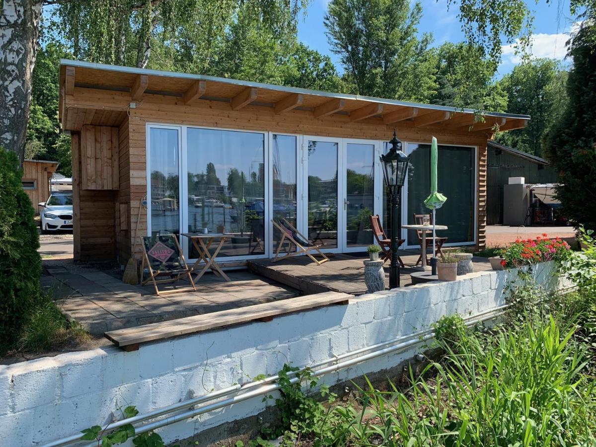 Tiny House Oder Ferienwohnung Auf Der Sunset Marina برلين المظهر الخارجي الصورة