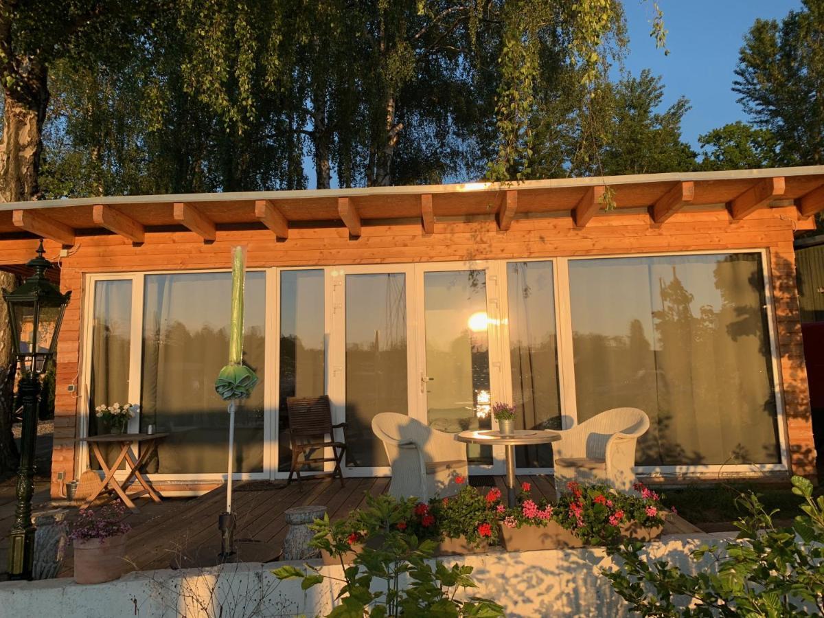 Tiny House Oder Ferienwohnung Auf Der Sunset Marina برلين المظهر الخارجي الصورة