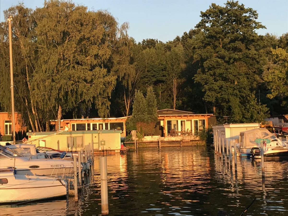 Tiny House Oder Ferienwohnung Auf Der Sunset Marina برلين المظهر الخارجي الصورة