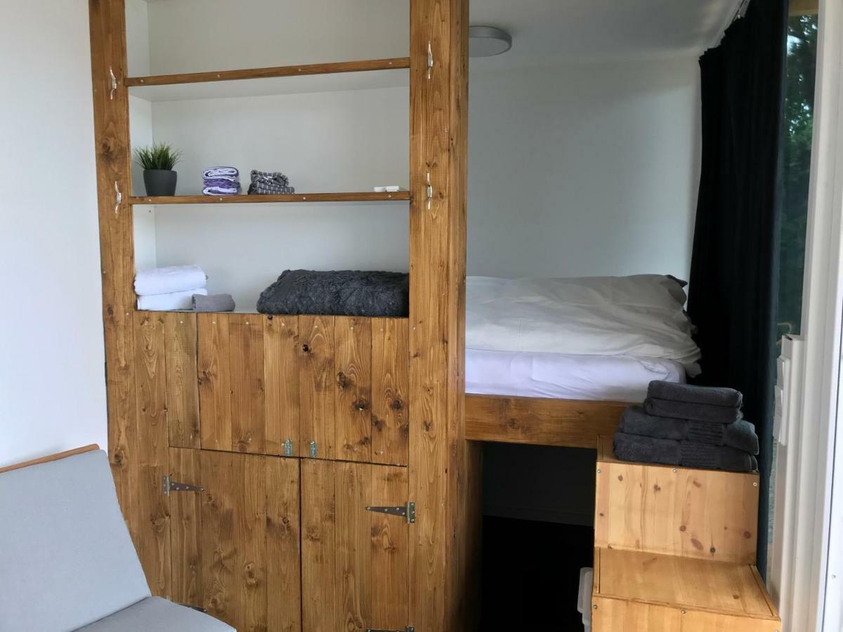 Tiny House Oder Ferienwohnung Auf Der Sunset Marina برلين المظهر الخارجي الصورة